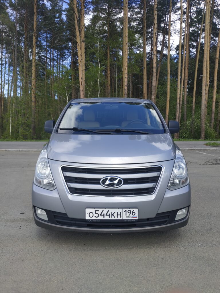 Hyundai H-1